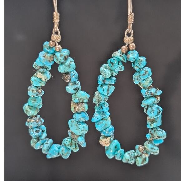 Vintage 925 Sterling Silver Turquoise Chip Bead Dangle Earrings